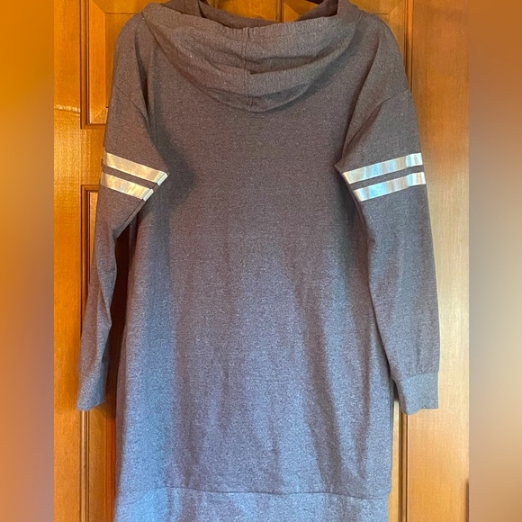Soho Street Gray Hooded Sweatshirt Dress Size Medium - Picture 2 of 3
